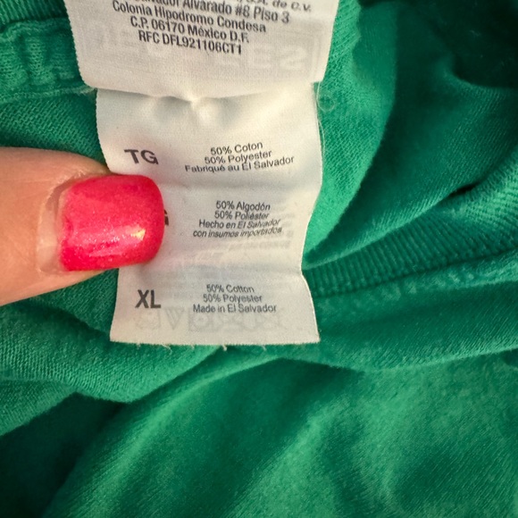 If You Can Read This Put Me Back On My Bar Stool - Funny St. Patrick's Day Tee - Picture 5 of 5